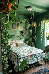 COZY DAUGHTER ROOM