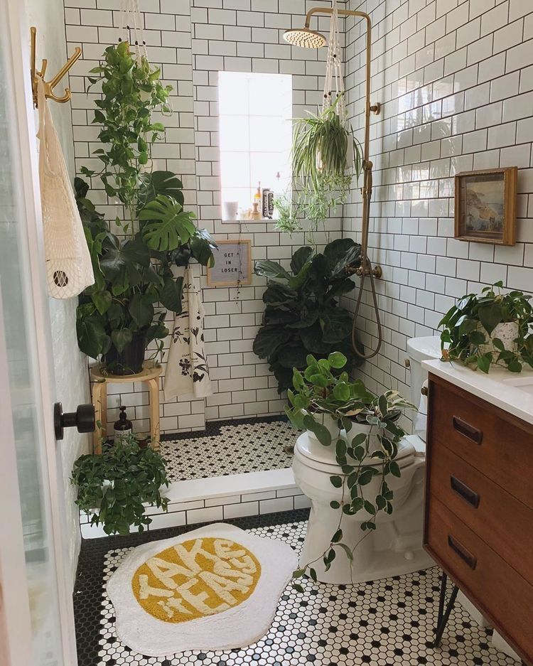 COZY BATHROOM,Refreshing and Elegant Greenery