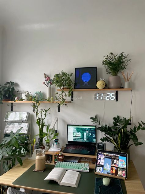 THE BEST IDEAS ,TAKE ROOT IN QUIET SPACE,A Nature-Infused Workspace